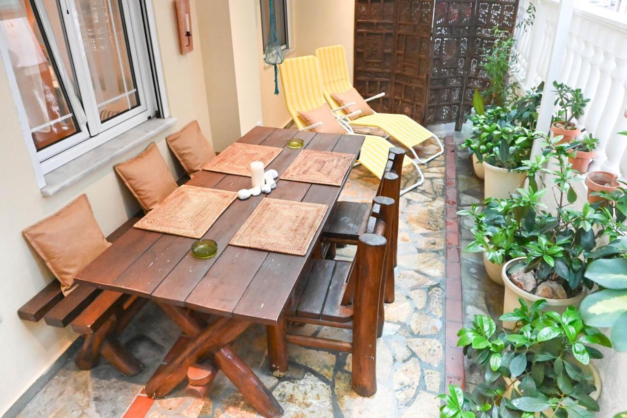 El Greco Nei Pori Apartment Exterior photo